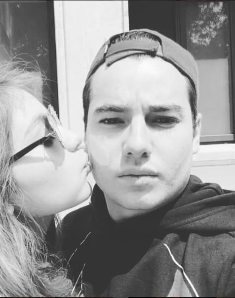 Sofía está más enamorada que nunca y para constatarlo se puede observar su cuenta de Instagram donde la actriz comparte los mejores momentos de amor con su novio.