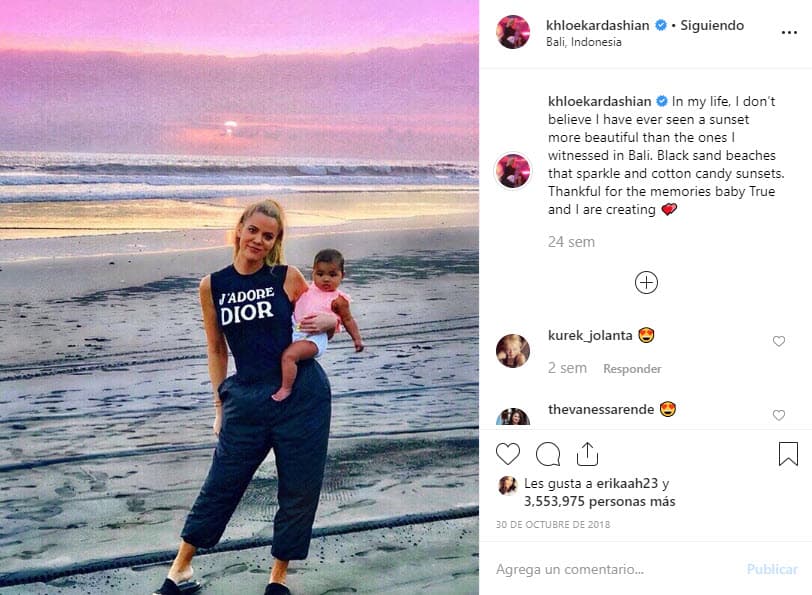 Todo comenzó por el estrés que sentía al viajar por primera vez con su hija True, pues estarían volando durante varias horas hasta Indonesia: "Mi ansiedad más grande sobre este viaje a Bali es el vuelo. Realmente no sé qué esperar", dijo.
<br>