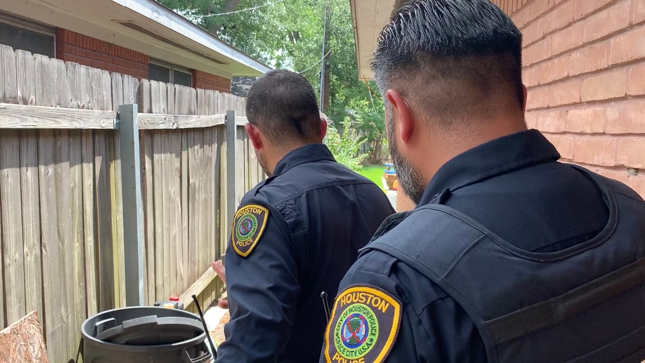 Oficiales del Departamento de Policía de Houston pueden acudir a tu casa para inspeccionarla y revisarla para prevenir robos y es gratis, solo tienes que llamar al 713-308-3200.