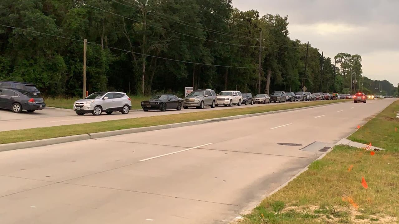 El jueves 21 de mayo la entrega tendrá lugar en la iglesia Faro de Luz ubicada en el 14314 de Walters Road, a partir de las 9:00 am.