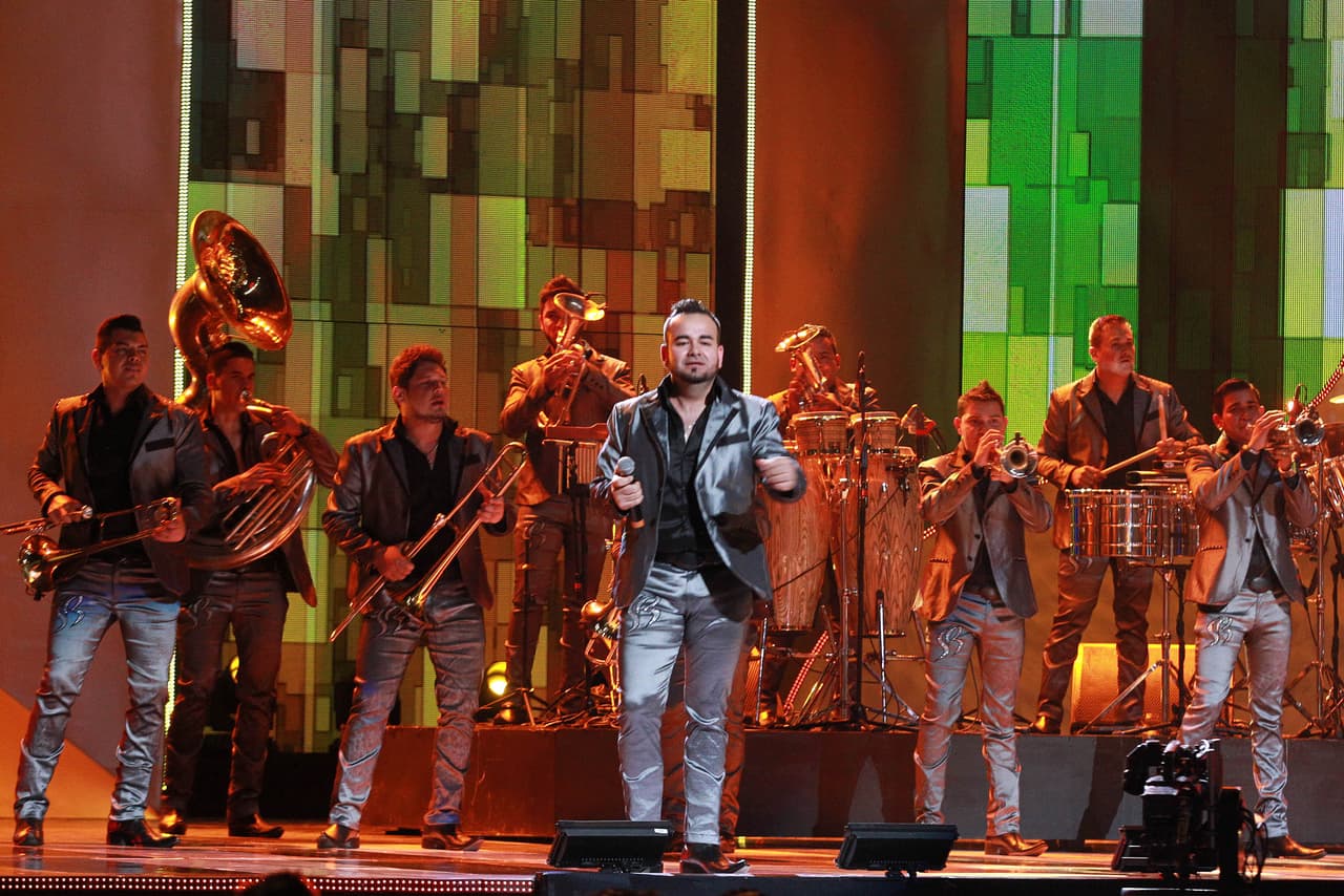 La banda Los Sebastianes se sintieron honrados de formar parte de este homenaje, en el que cantaron 'El Peor de tus Antojos'.