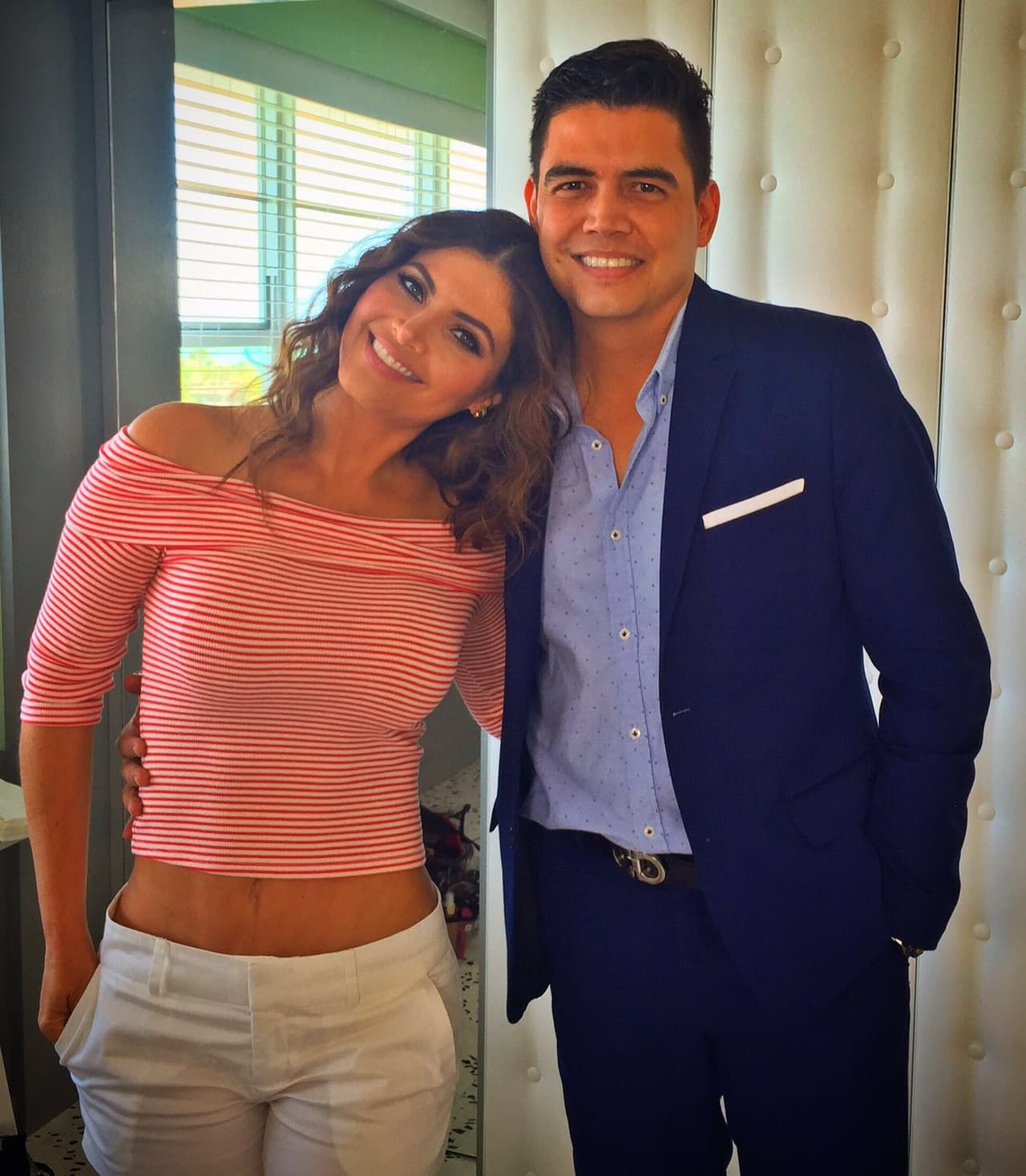 Chiqui es la portada de la revista 'Cara Mía' y Orlando estuvo con ella en la sesión de fotos.