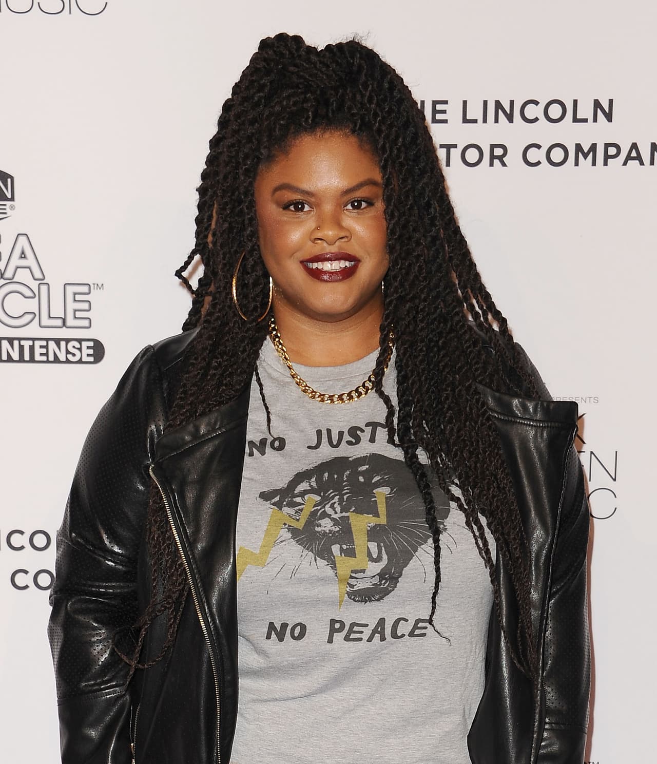 7. Johnetta Elzie y DeRay Mckesson - Estos dos activistas fundaron la página WeTheProtesters.org en la cual luchan contra el racismo por parte de la policía. Ambos tienen una audiencia total de 400,000 en Twitter y McKesson se está postulando para la alcaldía de la ciudad de Baltimore.