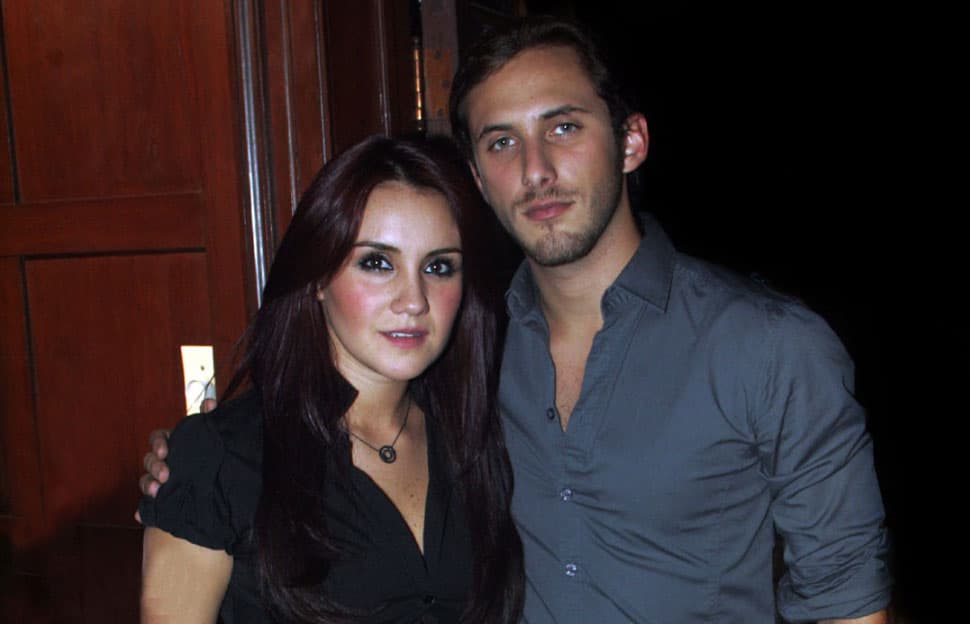 Fue en ese tiempo cuando se rumoró que mantenía una relación con Sebastián Zurita, quien era su compañero en el episodio.