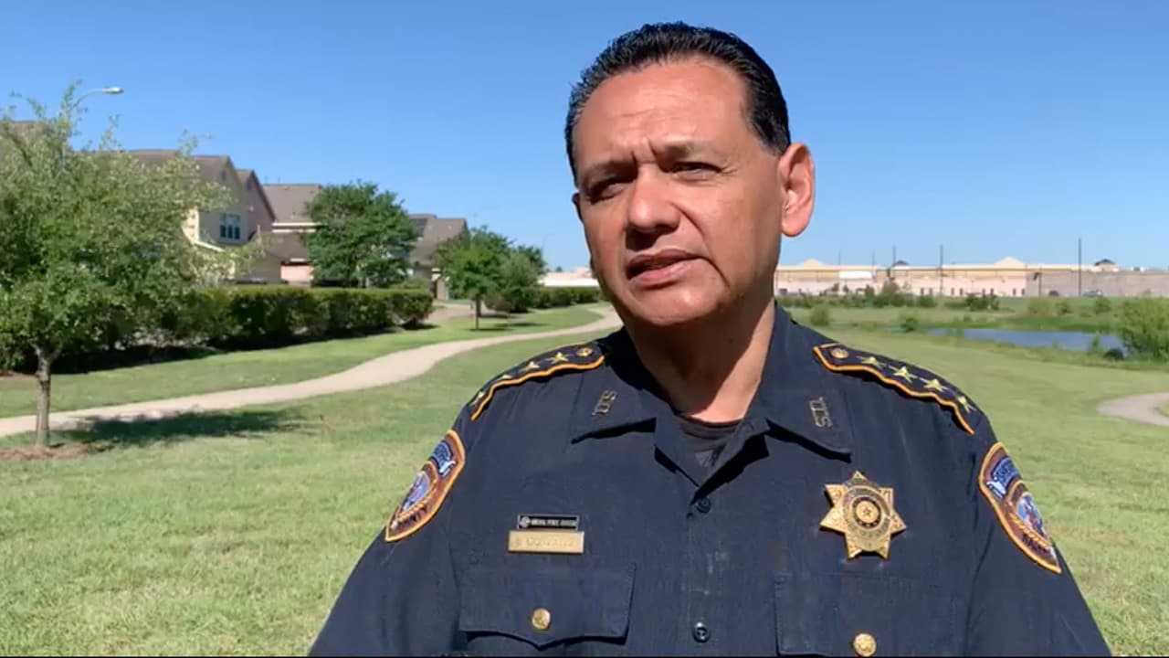 Estas recientes noticias hicieron que Ed González, alguacil del condado Harris, se manifestara a través de sus redes sociales: "Por lo general, hay una oleada de violencia en el verano", escribió.