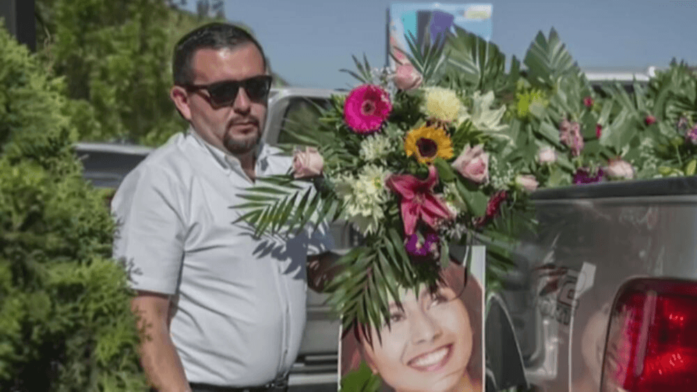 La estranguló, fue a su funeral y dejó flores en su ataúd: pasará 42 años en una cárcel de México