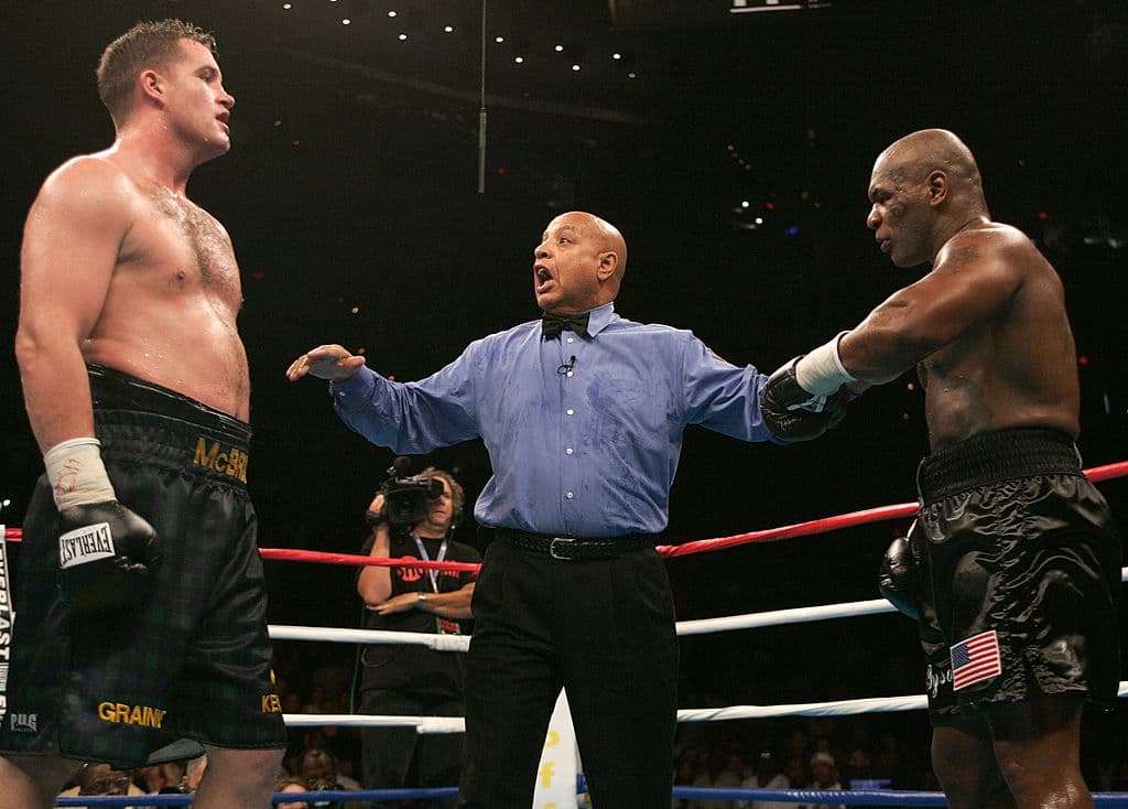 Han pasado 15 años desde la última vez que vimos a ‘
<b>Iron Mike</b>’ sobre el cuadrilatero, cuando perdió contra 
<b>Kevin McBride</b> en el 2005.