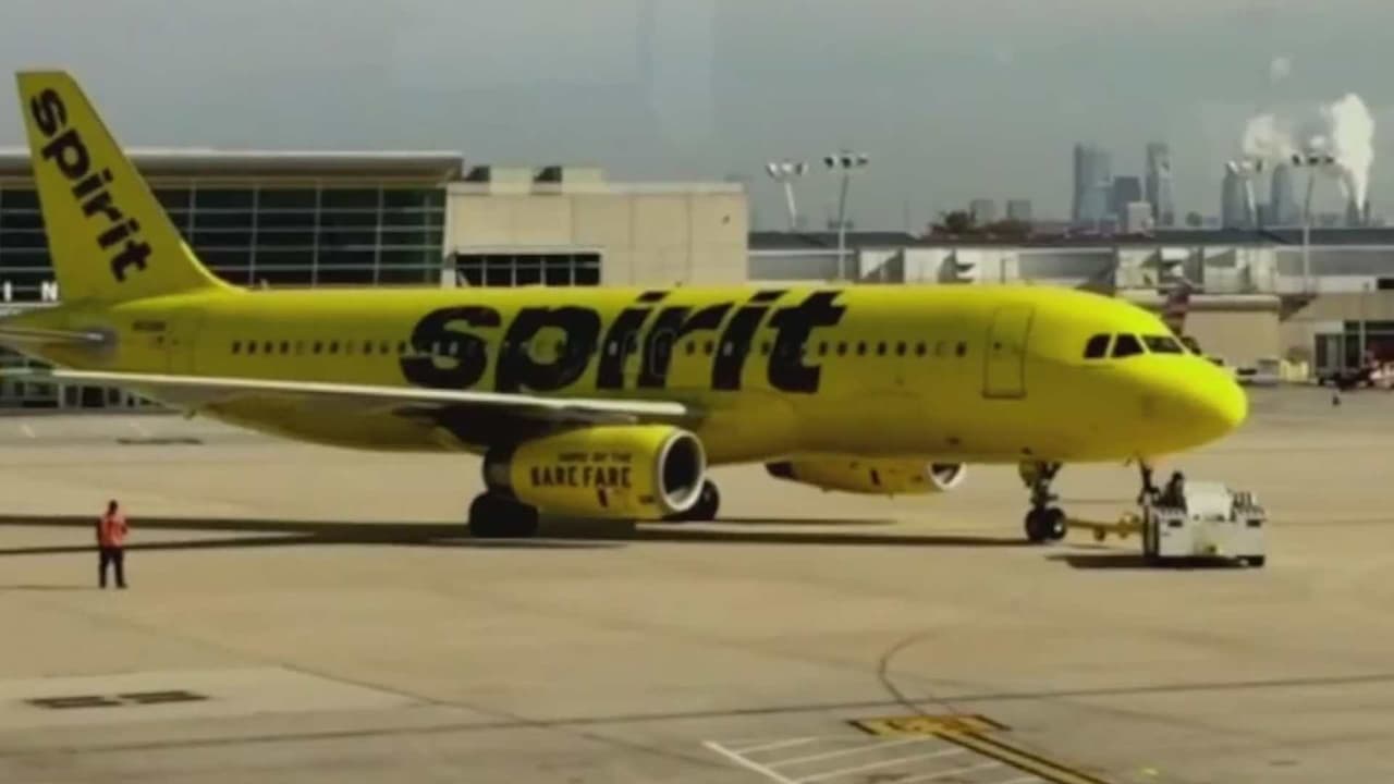 ¿Por qué fracasó Spirit Airlines? Cuáles elementos hundieron el modelo ultra low cost | Análisis