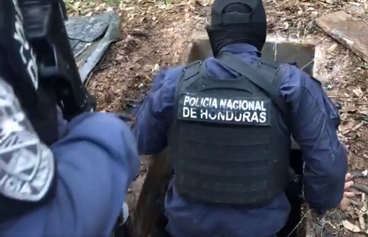 La Policía de Honduras describió que "entre las operaciones delictivas que se planeaban en este sitio está el procesamiento de droga, almacenamiento de armas y otras actividades ilícitas".