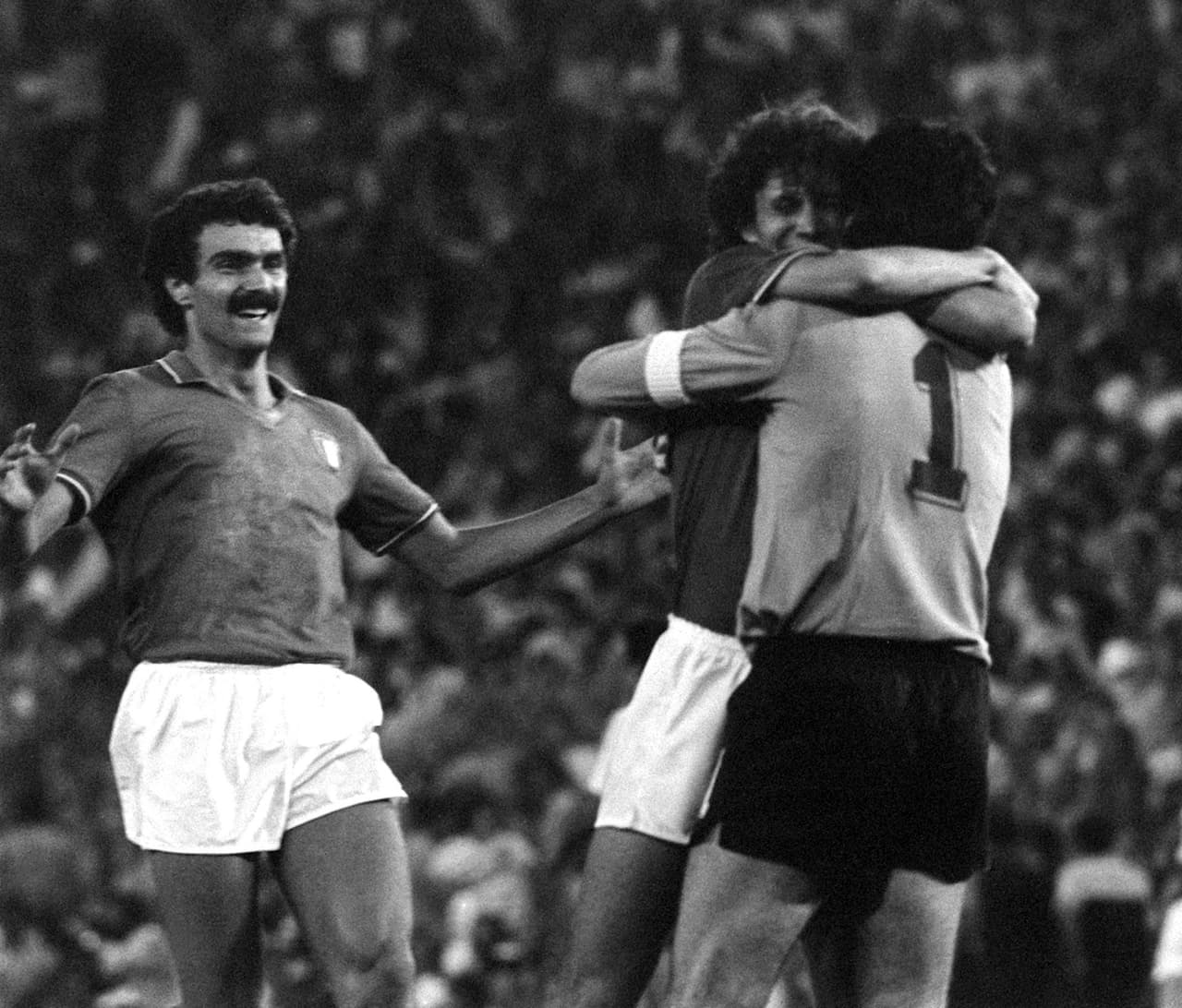 A Polonia lo sacaron en la semifinal y llegaron hasta el partido definitivo, en el Santiago Bernabéu, para efrentar a Alemania.