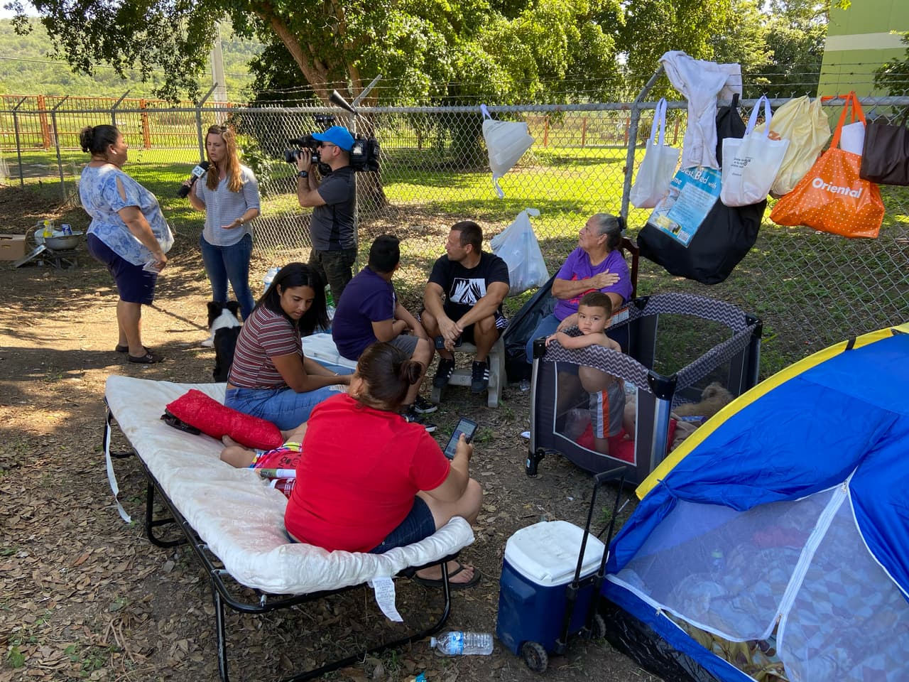 El miedo al coronavirus persigue a los damnificados de los terremotos en el sur