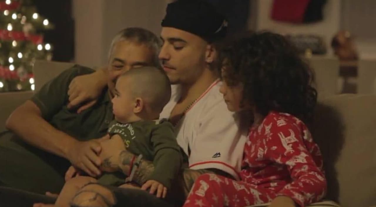 Desde siempre ha sido muy familiar, según revela su mamá, Marli Arias: "Mi niño siempre fue apegado a la familia, tiene un gran corazón".