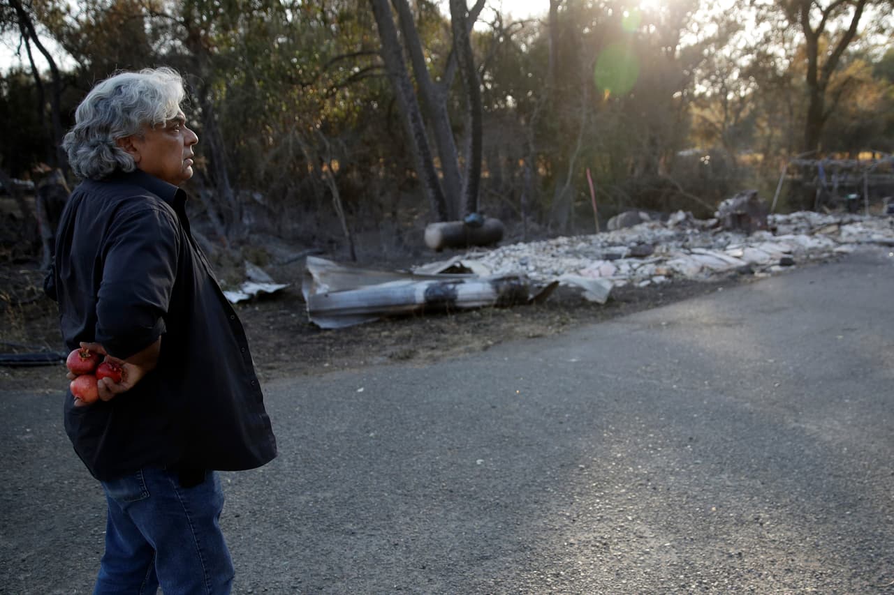 Las llamas del voraz incendio en la región de viñedos del condado de Sonoma, lleva una semana y media ardiendo y ha consumido casi 78,000 acres de vegetación, además de destruir 374 estructuras.