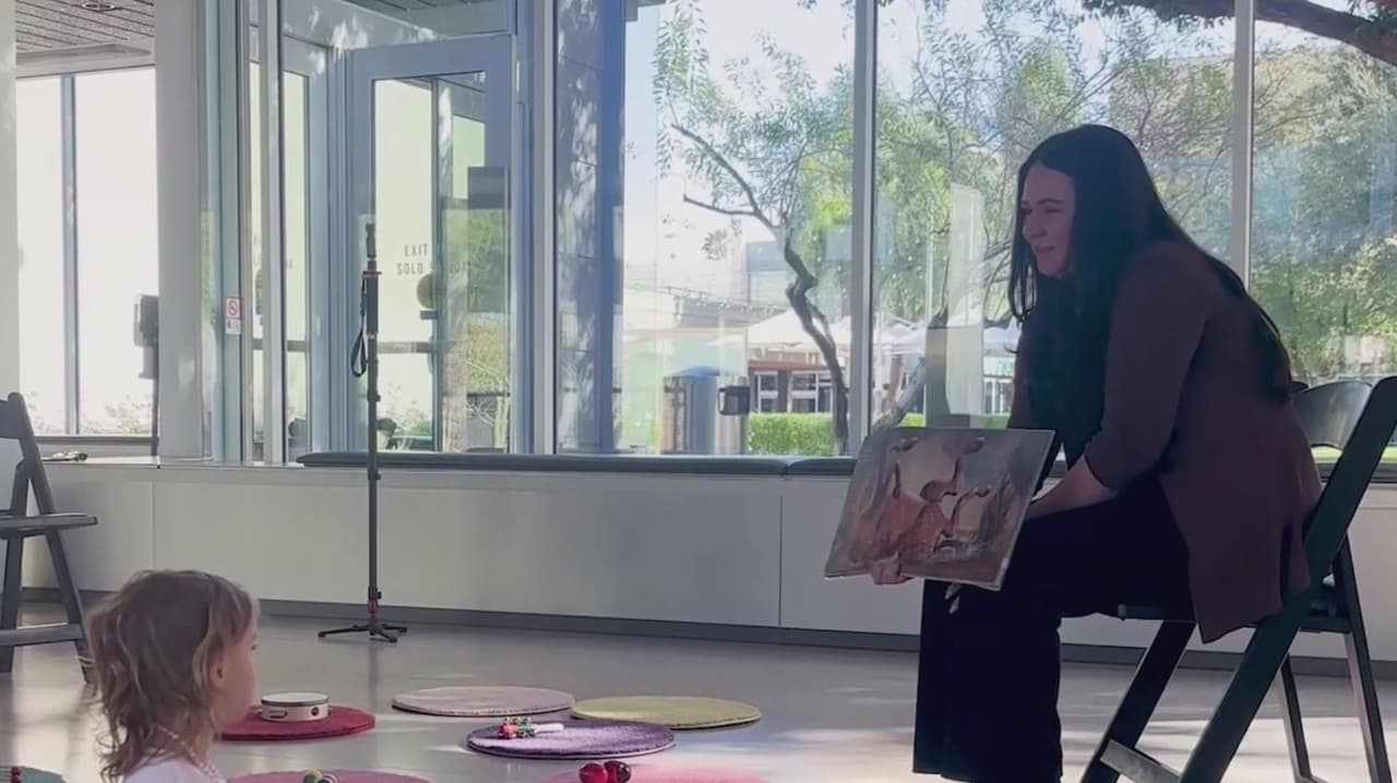 ‘Tiempo de cuentos’, el programa del Museo de Arte de Phoenix para niños pequeños