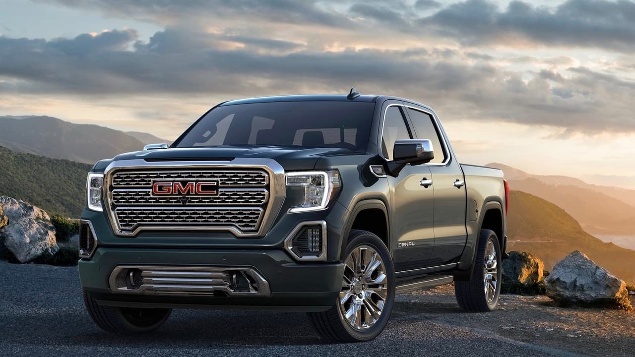<h3 class="cms-h3-H3">GMC Sierra 2019</h3>
<br>La Sierra siempre ha sido una versión de más alto nivel de la 
<b>Chevrolet Silverado</b>. Sin embargo, ambas en su cuarta generación, nunca antes habían sido tan diferenciadas como ahora.