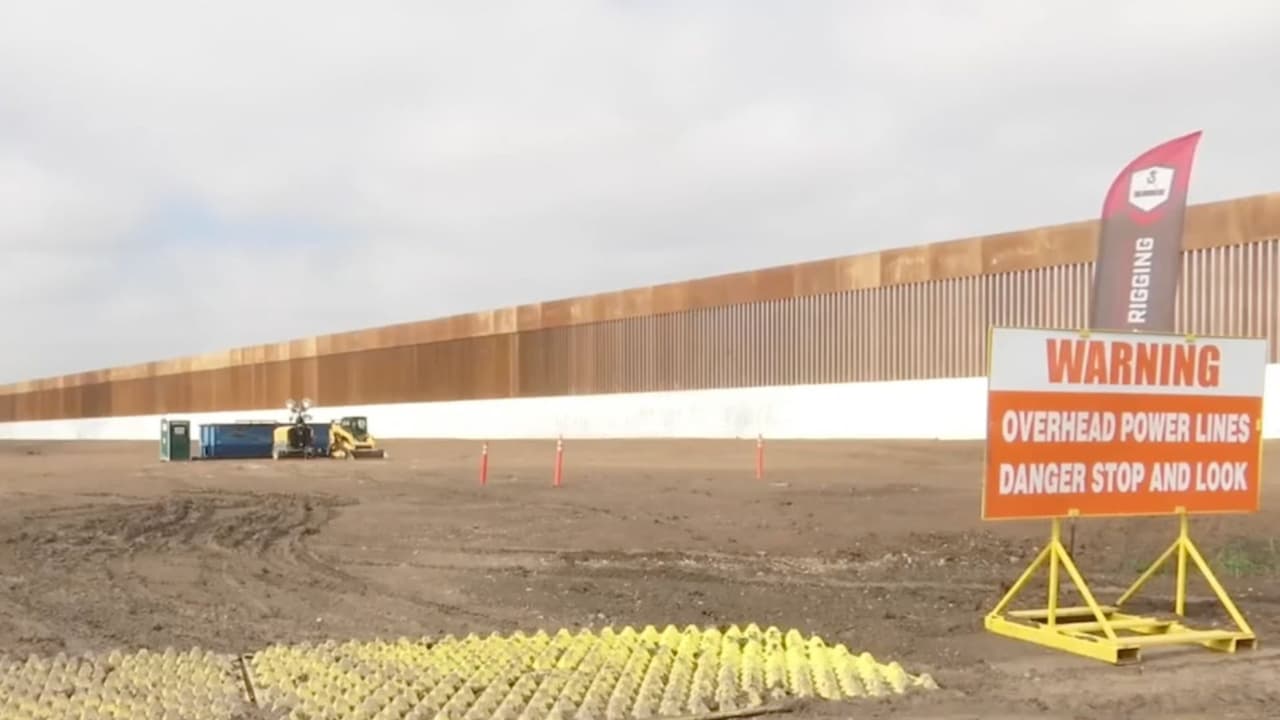 Gobierno de Trump adjudica contratos por $4,500 millones para extender el muro con México