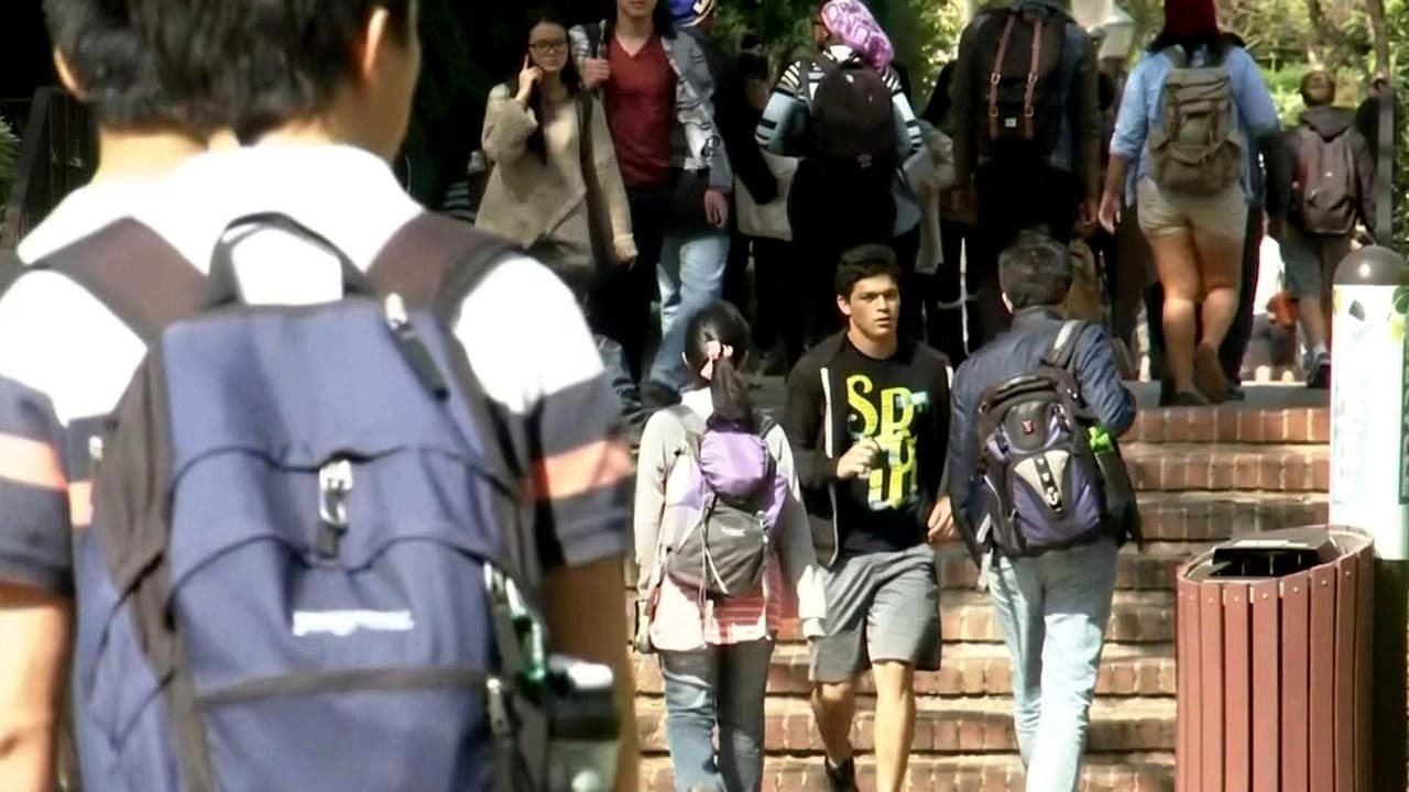 Florida prohíbe el acceso a educación superior y cursos de GED a estudiantes indocumentados