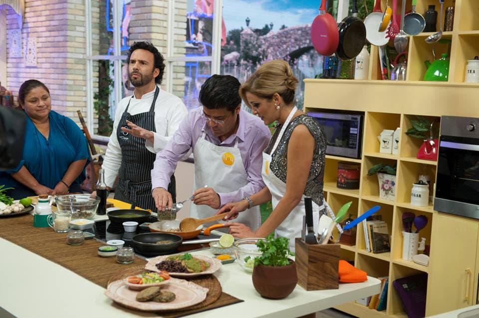 Burro y Malillany mostrando sus dotes culinarios. (27 de julio)