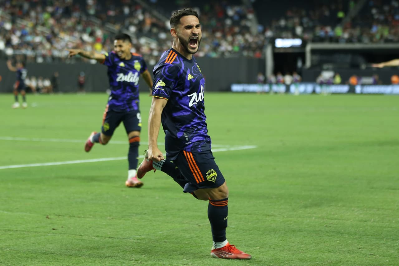 León remontó una desventaja de 1-0 y terminan quedandose con el encuentro 2-3 y se coronan en la Leagues Cup.