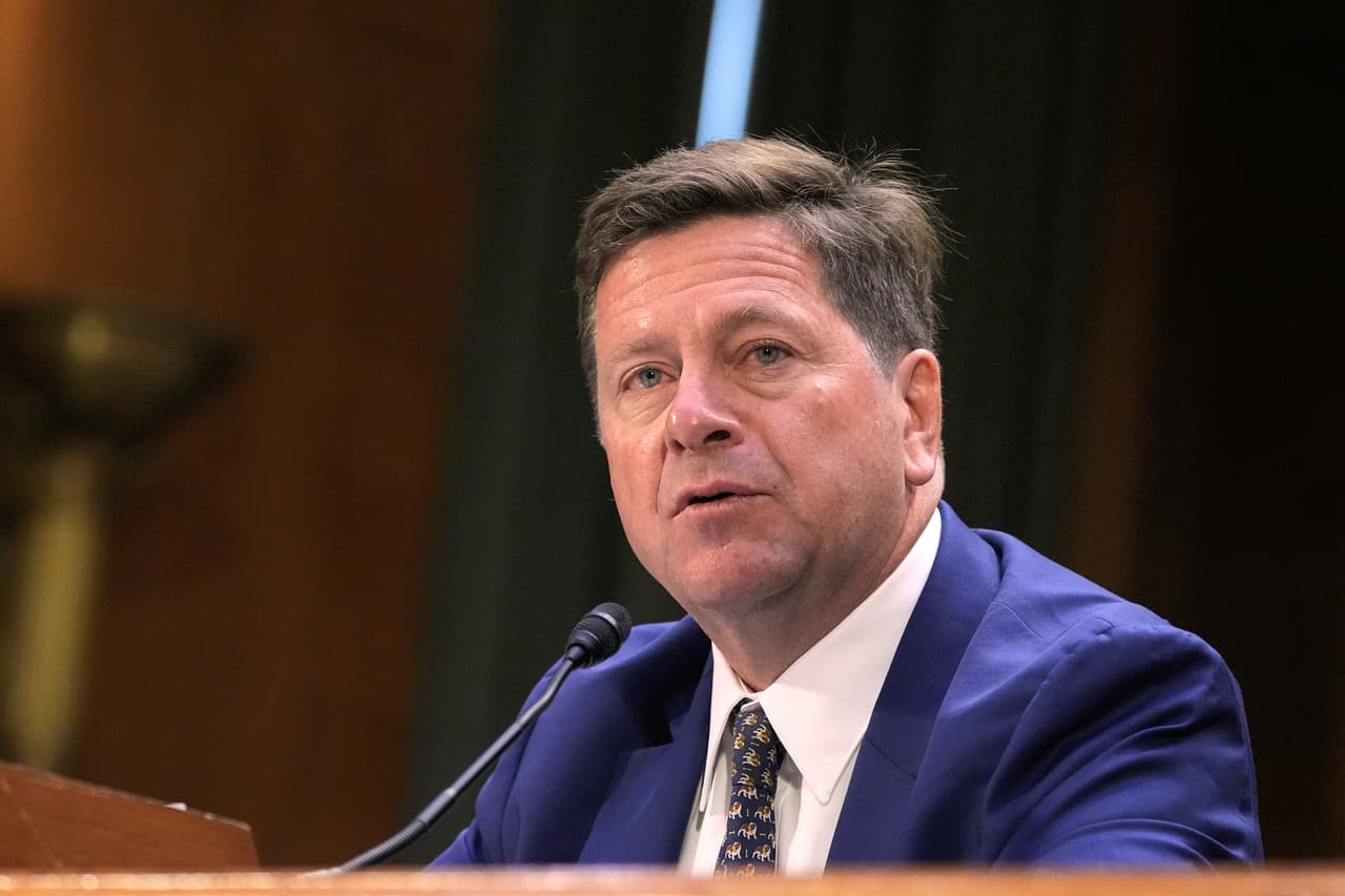 Donald Trump nombra al director de inteligencia nacional, Jay Clayton, para dirigir un nuevo grupo de trabajo federal sobre inteligencia artificial
