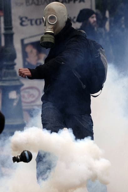 Autoridades locales desplegaron poco más de 3 mil policías durante la protesta.
