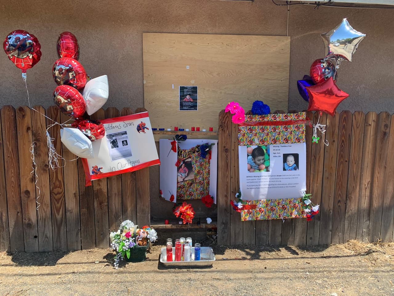 A inicios de esta semana, el Departamento de Policía de Madera dijo que
<b><a href="https://www.univision.com/local/fresno-kftv/continua-busqueda-del-menor-desaparecido-pese-a-la-no-cooperacion-de-los-padres-dijeron-las-autoridades">los padres del menor no estaban cooperando con la investigación, </a></b>pero no tenían conocimiento por qué.