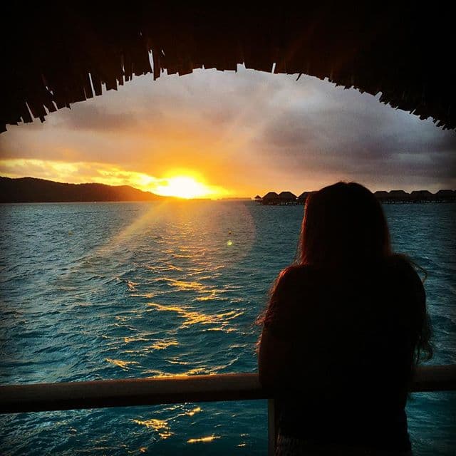 El Gordo nos presumió esta foto del atardecer en Bora Bora.