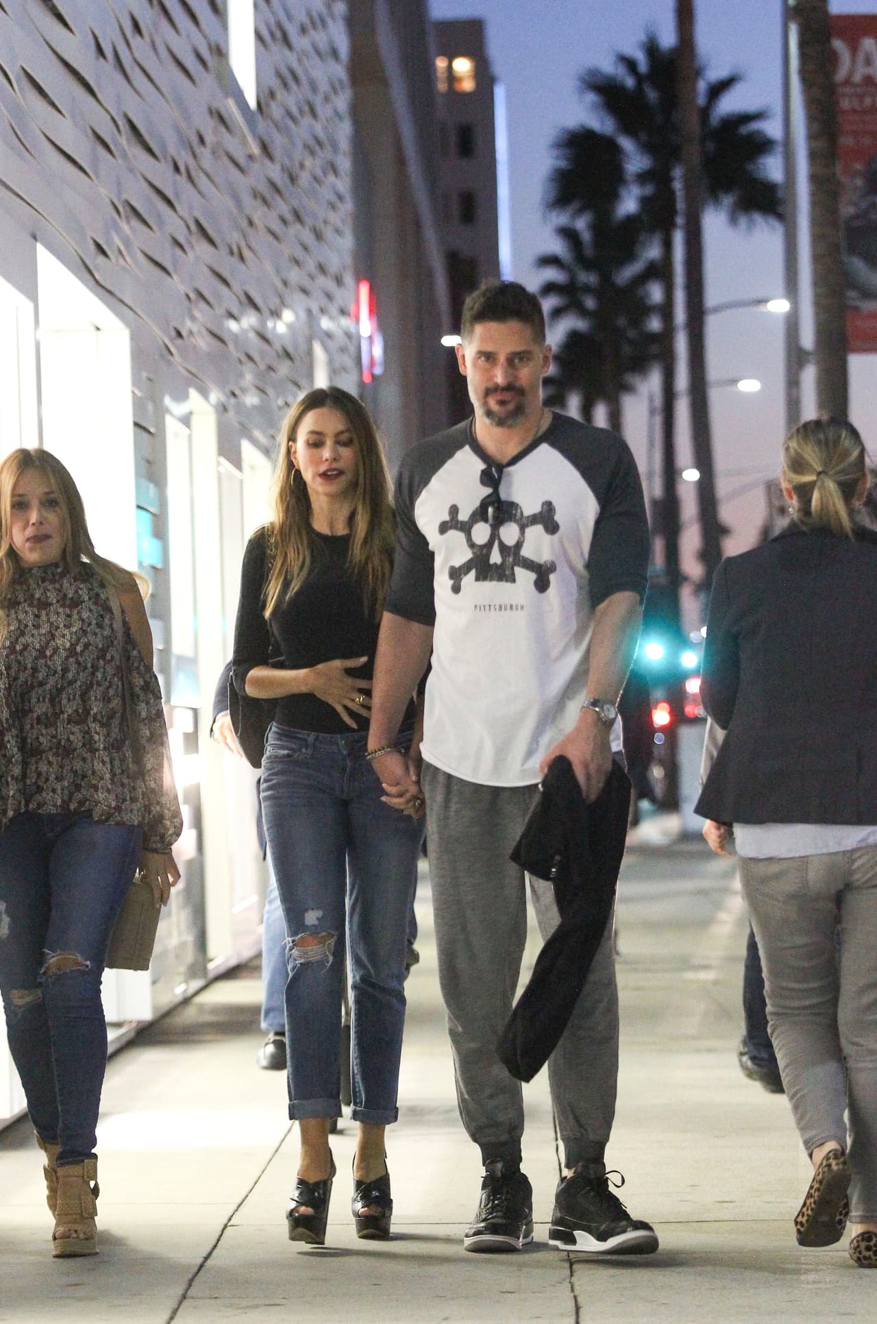 Tal vez le cayó pesada la cenita.