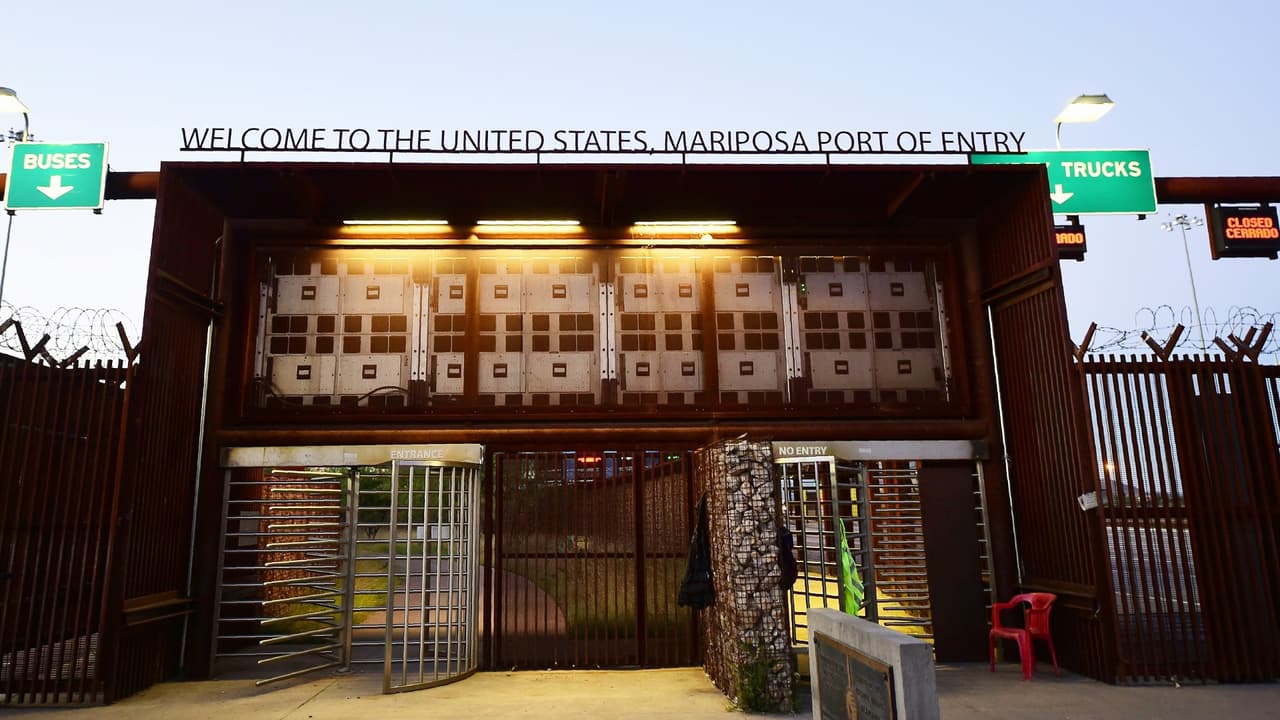 Estas son las dos fases de reapertura de la frontera terrestre para turistas entre EEUU, México y Canadá