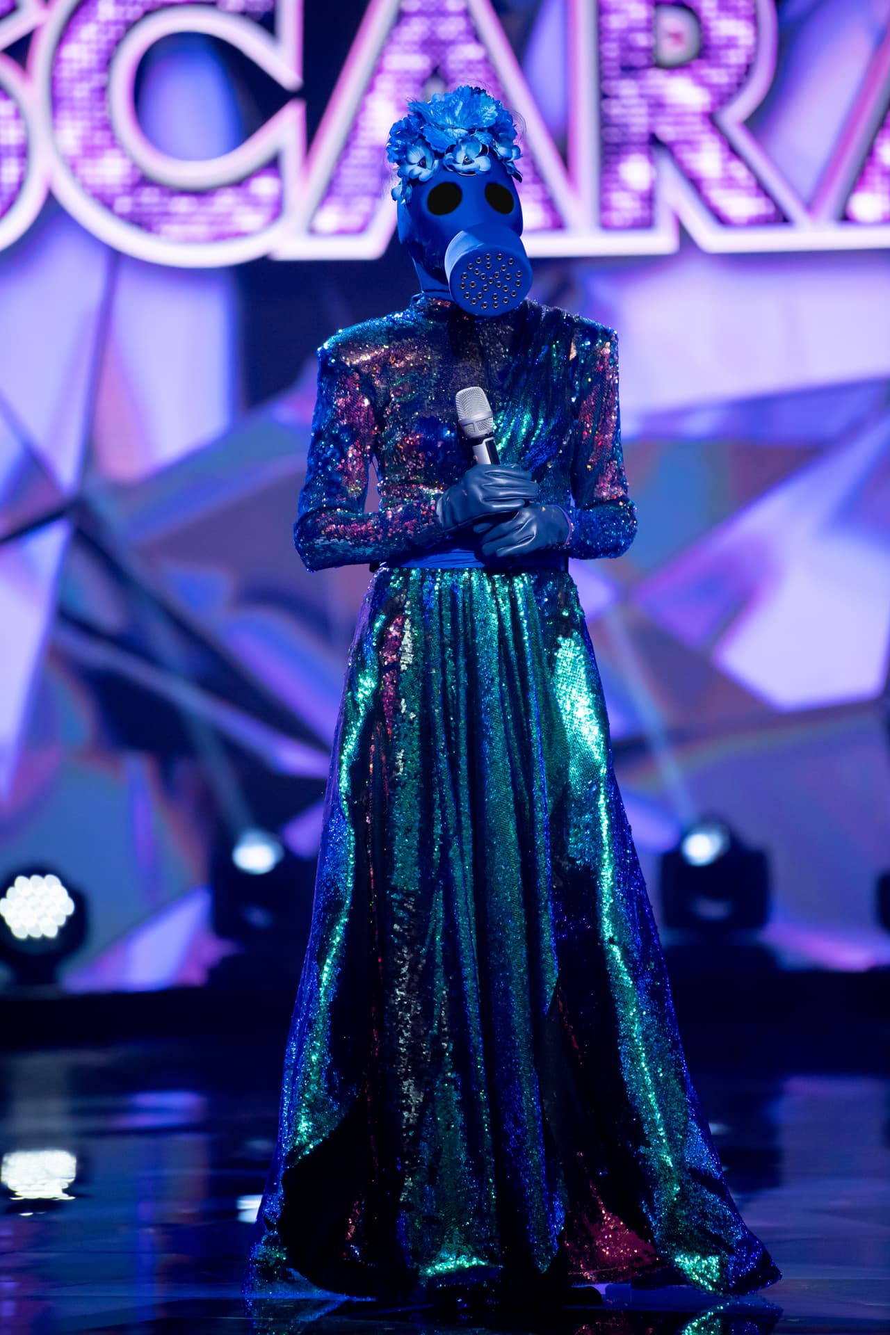 Además tuvimos a una misteriosa invitada, quien tuvo varias apariciones a lo largo del show hasta que fue revelada su identidad.