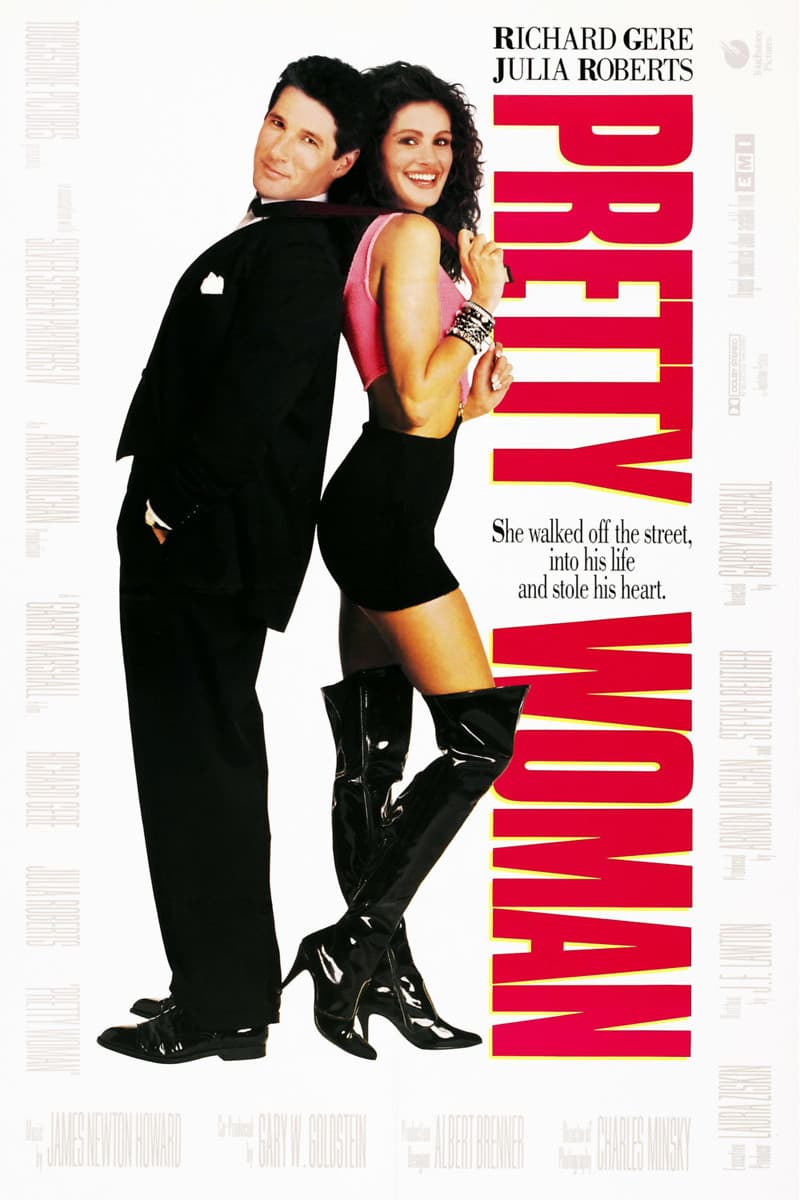 Edward Lewis (Richard Gere), un apuesto y rico hombre de negocios, contrata a Vivian Ward (Julia Roberts), una prostituta, durante un viaje a Los Angeles. Tras pasar con ella la primera noche, Edward le ofrece dinero a Vivian para que pase con él toda la semana y le acompañe a diversos actos sociales.