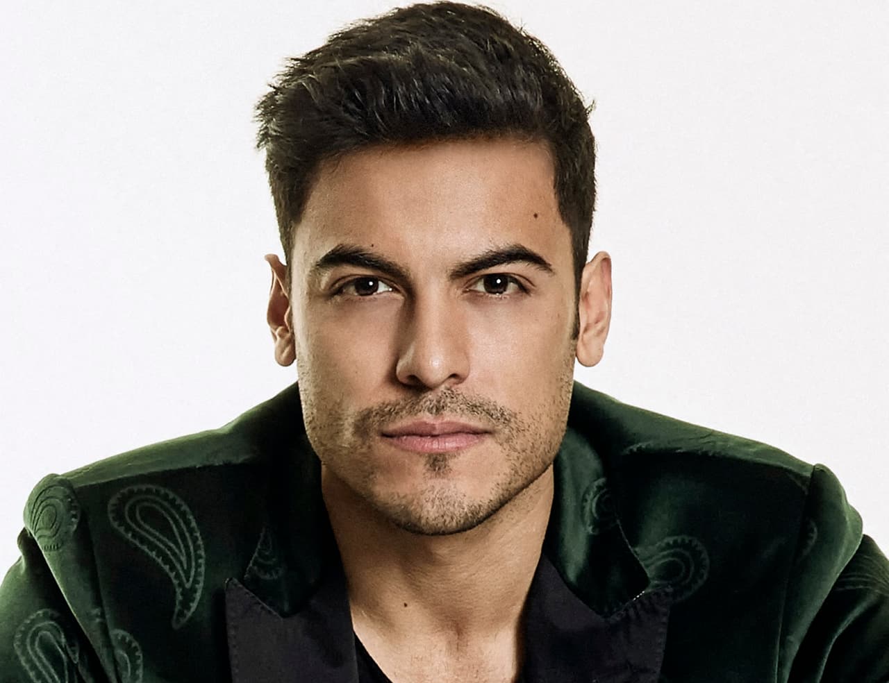 "[...] Fuiste muy importante en mi vida. Dicen que 
<b><a href="https://www.youtube.com/watch?v=cP8-dPG-TgE">el primer gran amor nunca se olvida</a></b>, por ello yo jamás podría olvidarte... Y como dice la canción que te escribí por aquellos tiempos, 'en recuerdos dejaré todo lo nuestro'", escribió en las redes sociales.