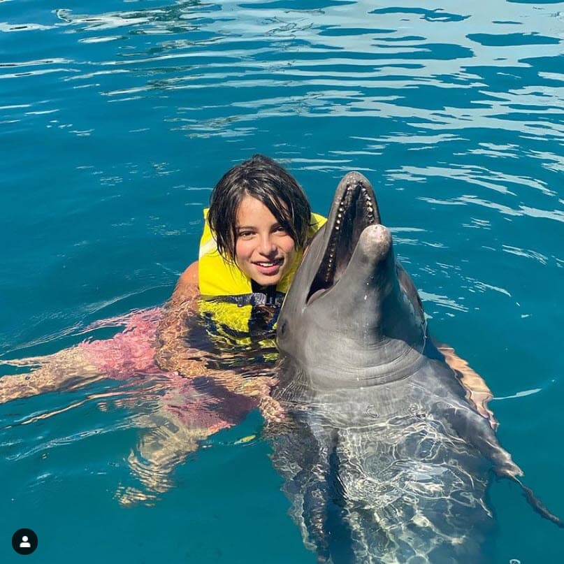 Grettell confesó que es una madre "alcahueta" y ya le tiene preparados algunos
<b> regalitos a su 'nuera'</b>, aunque por el momento no podrán reunirse por culpa de la pandemia, algo que molesta a Santino.
<br>