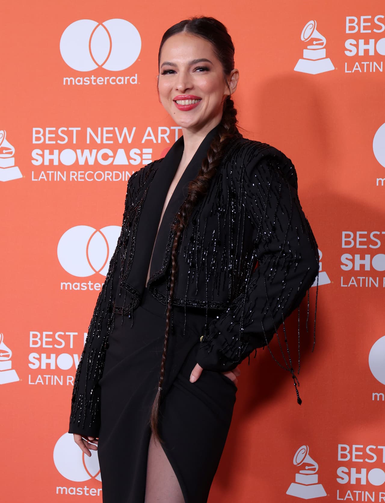 El Best New Artist Showcase que cada año celebra La Academia Latina de la Grabación, cuenta además con la presencia de grandes invitados. En esta ocasión Paty Cantú, cantautora mexicana, fue parte de esta reunión.