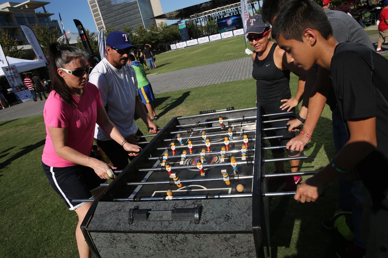 Miles disfrutaron al aire libre de partido México vs Estados Unidos
