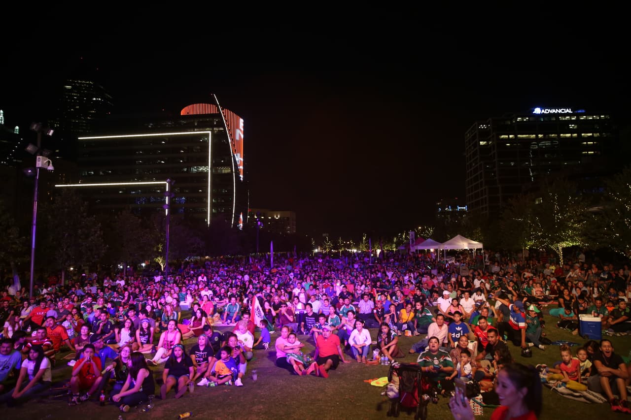 Miles disfrutaron al aire libre de partido México vs Estados Unidos