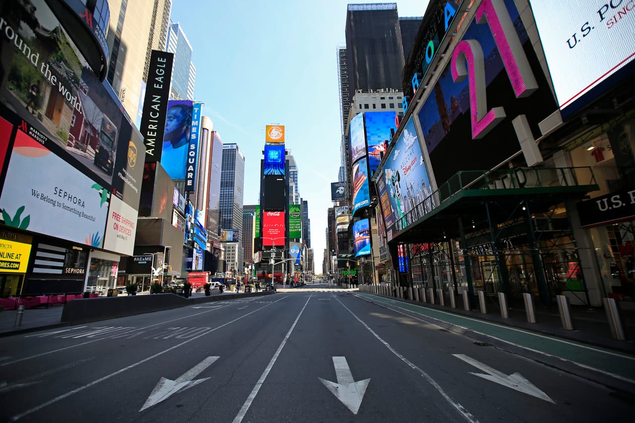 Solo "un pequeño número de personas" ha abandonado NYC, según de Blasio