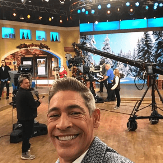 Johnny Lozada nació un 21 de diciembre de 1967 en Caguas, Puerto Rico.