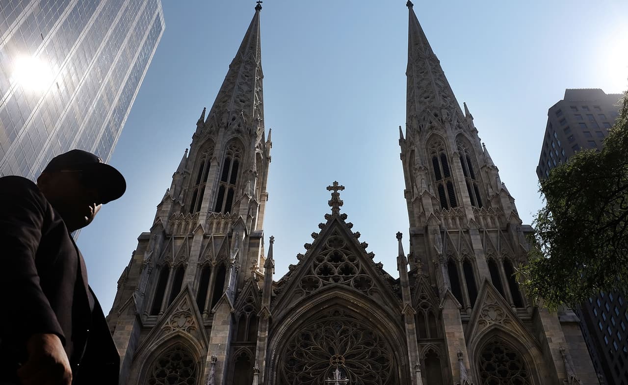 ¿Pueden las iglesias vacías convertirse en refugios para indocumentados?