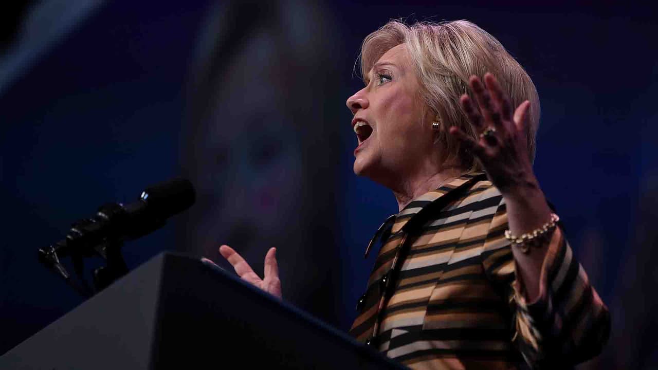 Clinton en la mayor reunión de hispanos del país: "Un 'taco truck' en cada esquina me parece delicioso"