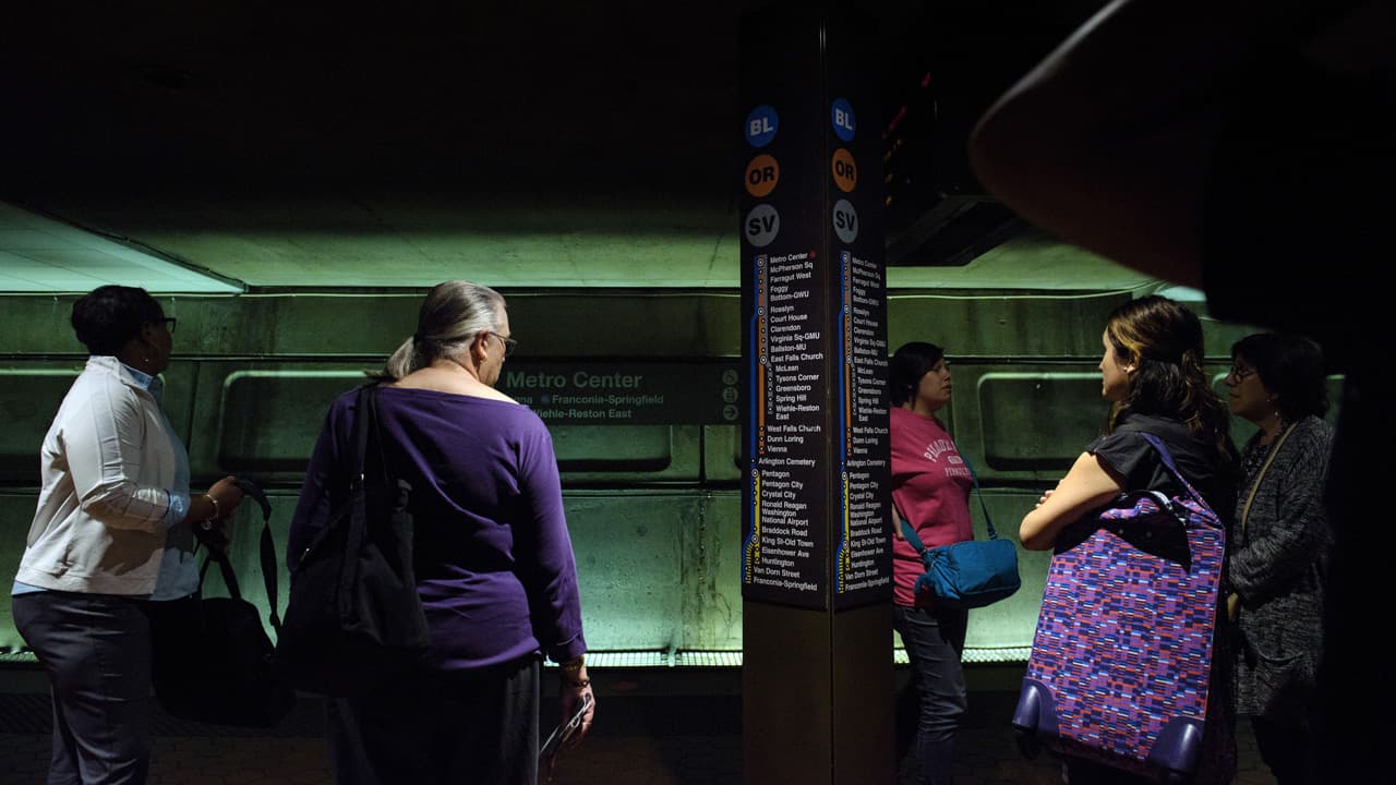 Extensión de la Línea Plateada estará lista para el Día de Acción de Gracias, pero faltan trenes