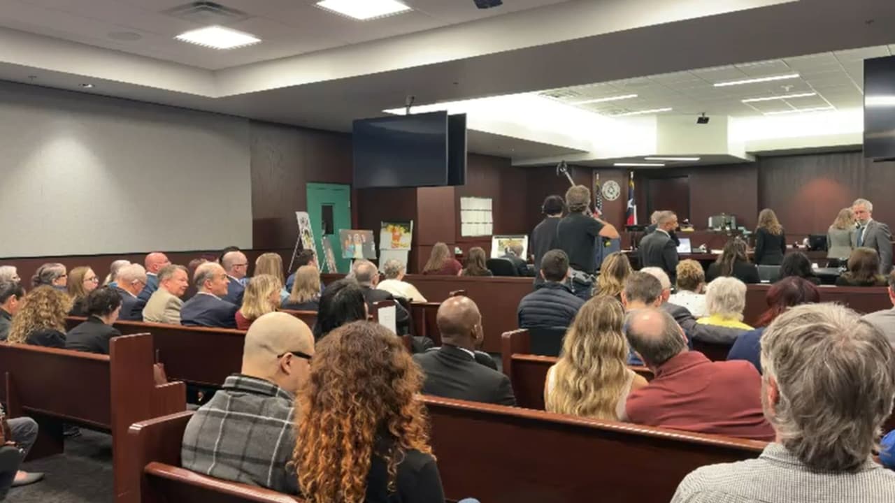 34 años después, declaran inocentes a 4 acusados del caso Yogurt Shop Murders en Austin