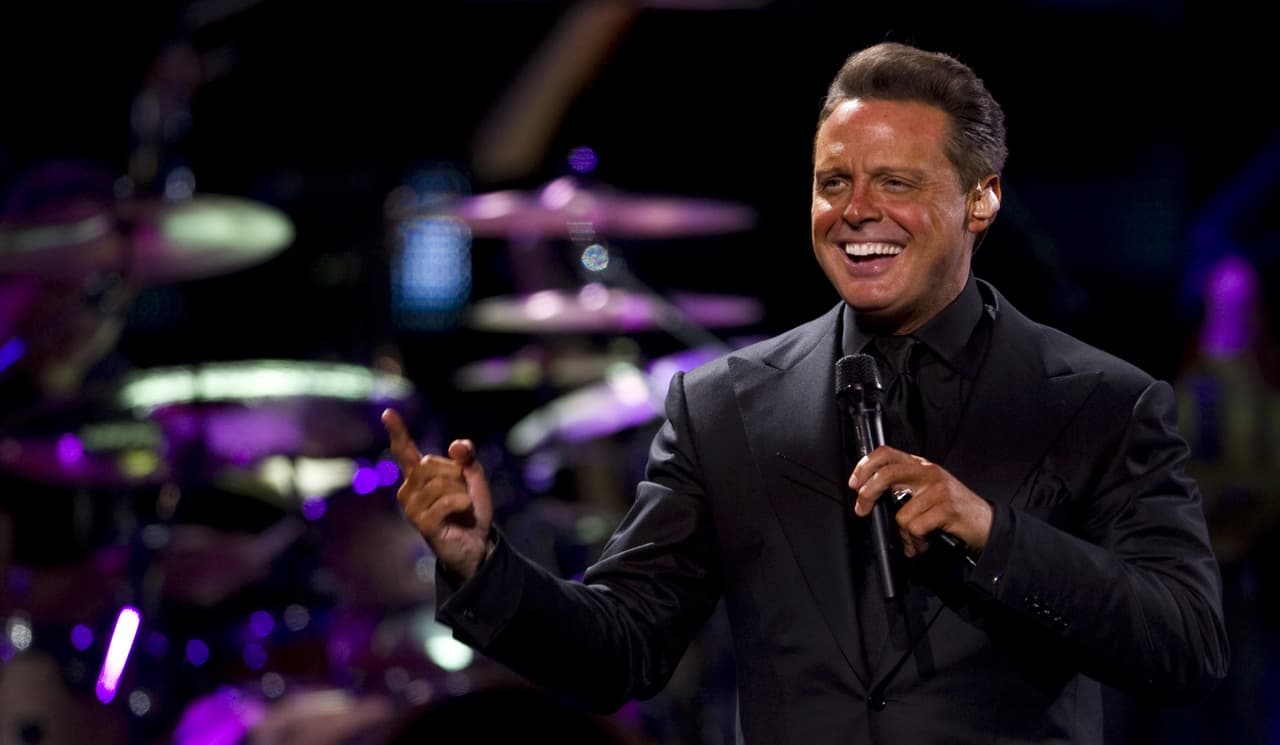 El cantante Luis Miguel es para algunos "El Sol" o simplemente "Luismi".