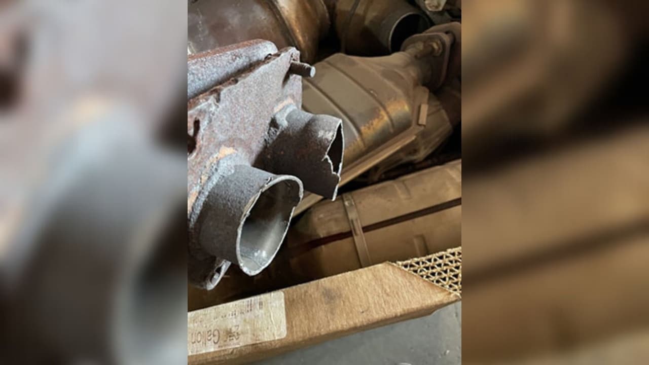 Los investigadores creen que los convertidores fueron robados de varios lugares del Área de la Bahía, dijo la policía en un comunicado de prensa el lunes.
<br>