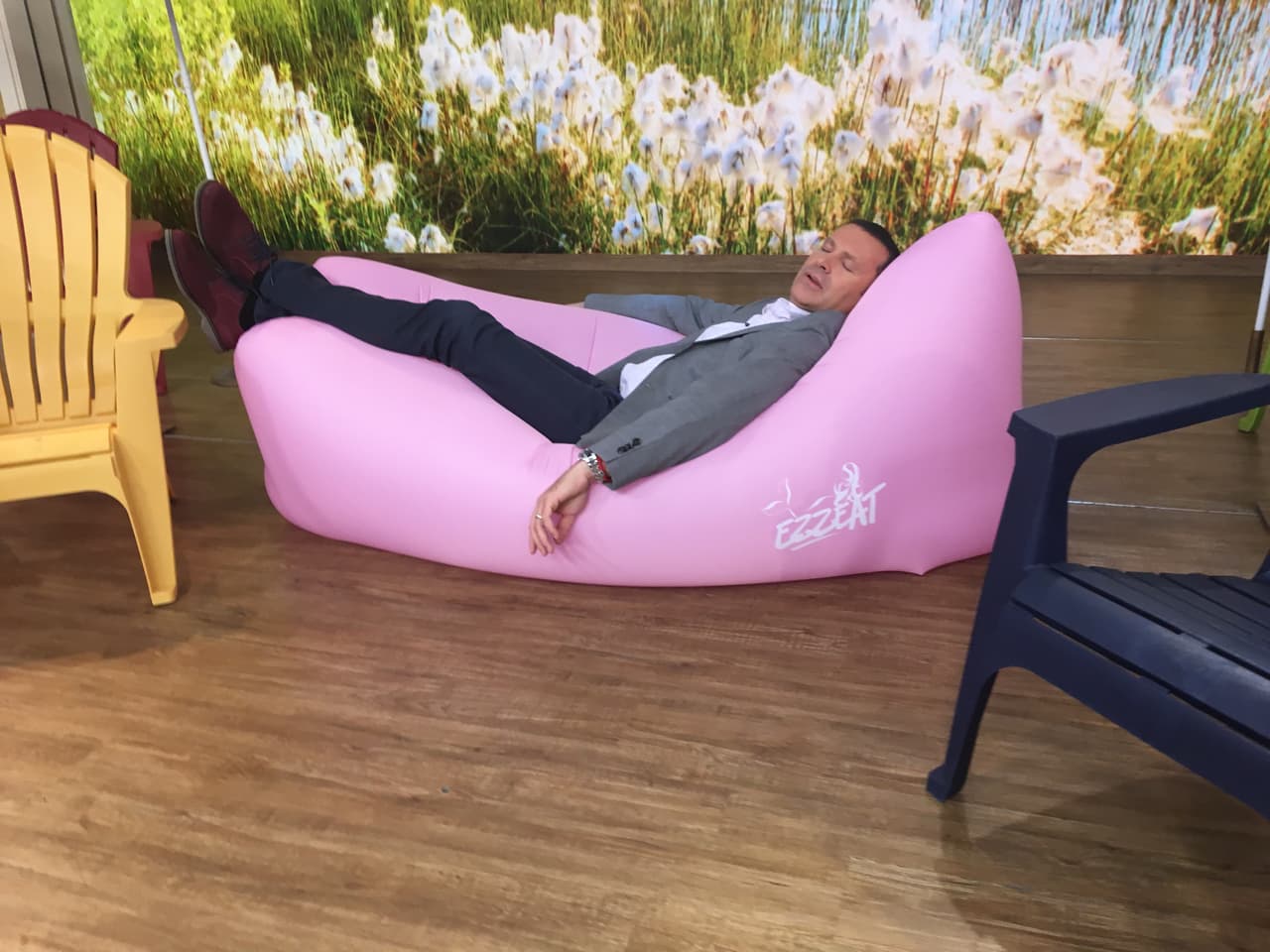 ¡Bello durmiente! Alan fue el que más aprovecho este inflable.