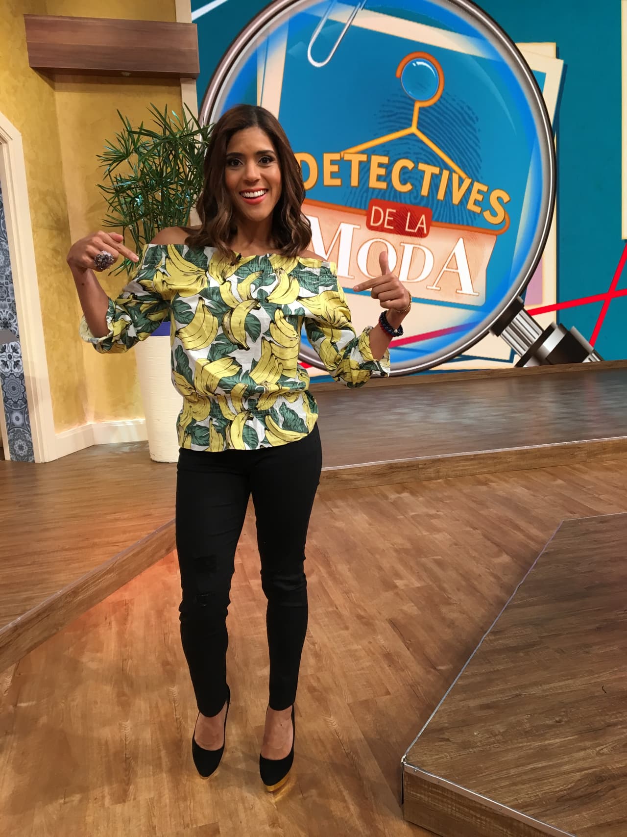 ¡Lindísima! Todos halagaron la blusa de plátanos que llevó Francisca.