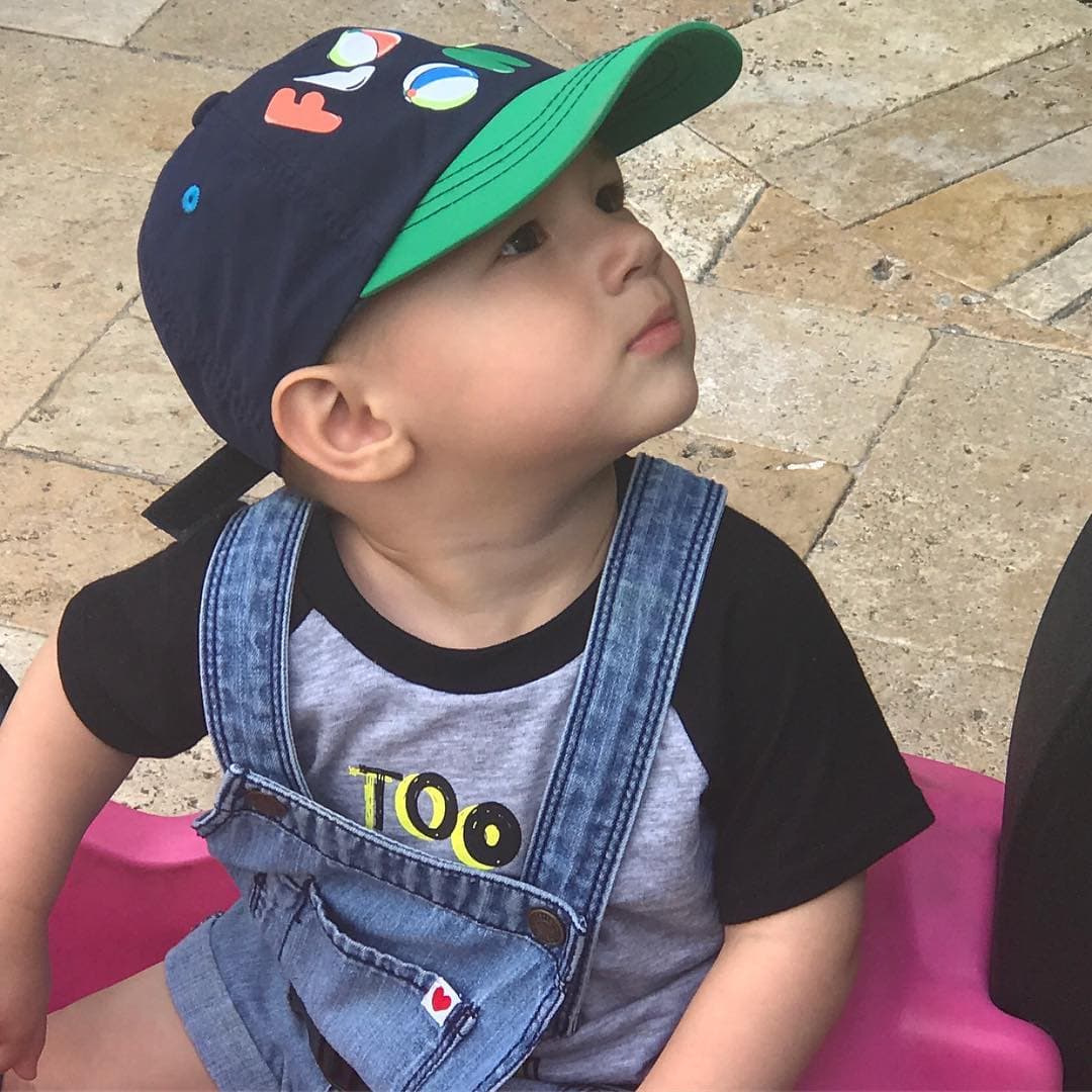 Así de grande se ve ahora el menor de la ‘dinastía Tacher’. El amor de Alán por sus hijos también crece con el tiempo, para muestra está la bonita relación que mantiene con su hija Hannah quien ya va a la universidad, así como con Nicole y Alex que le pisan los talones a la primogénita.