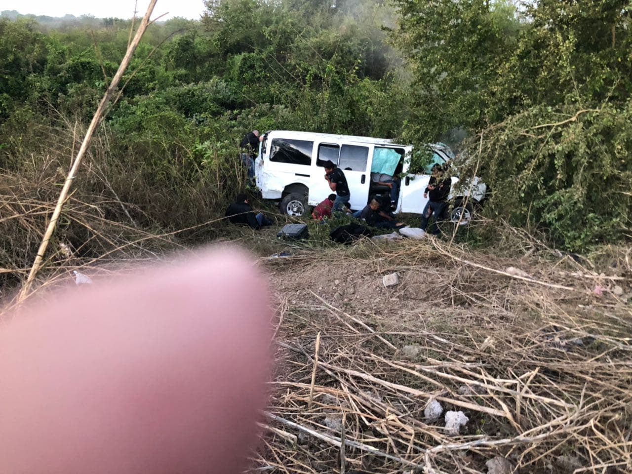 En el aparatoso accidente nueve de sus tripulantes resultaron heridos, incluído el líder de la banda norteña.