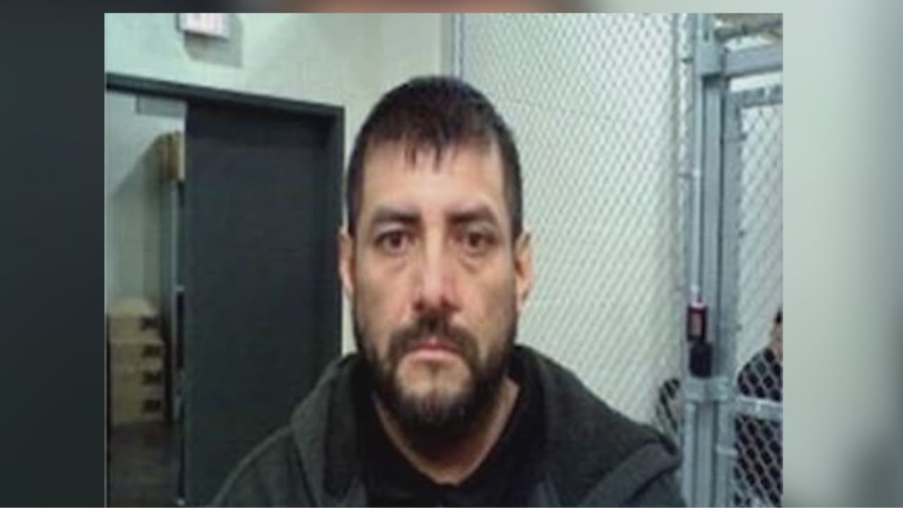 Buscan a hispano vinculado a dos tiroteos en Austin