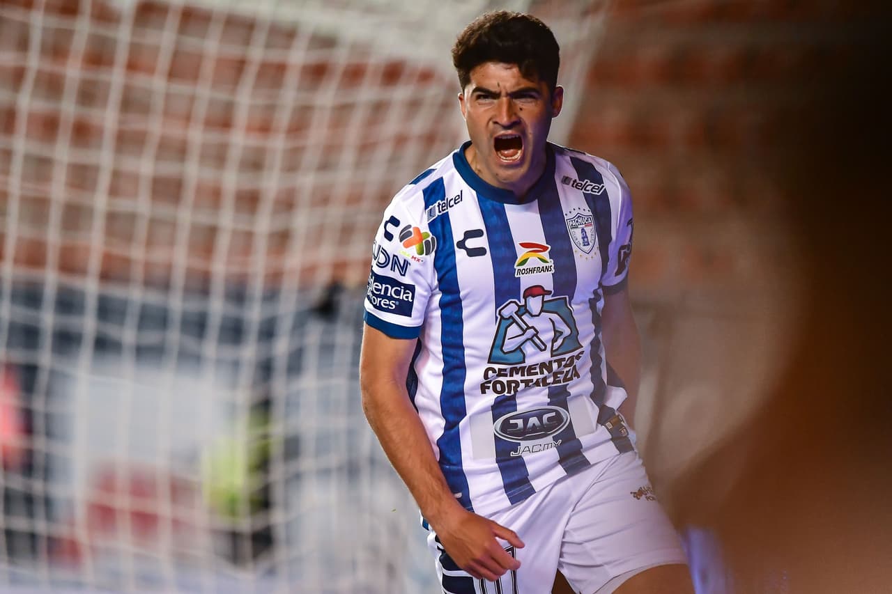 Al 59’, Nico Ibáñez adelantó al Pachuca con un remate dentro del área tras un centro del ‘Pocho’ Guzmán.